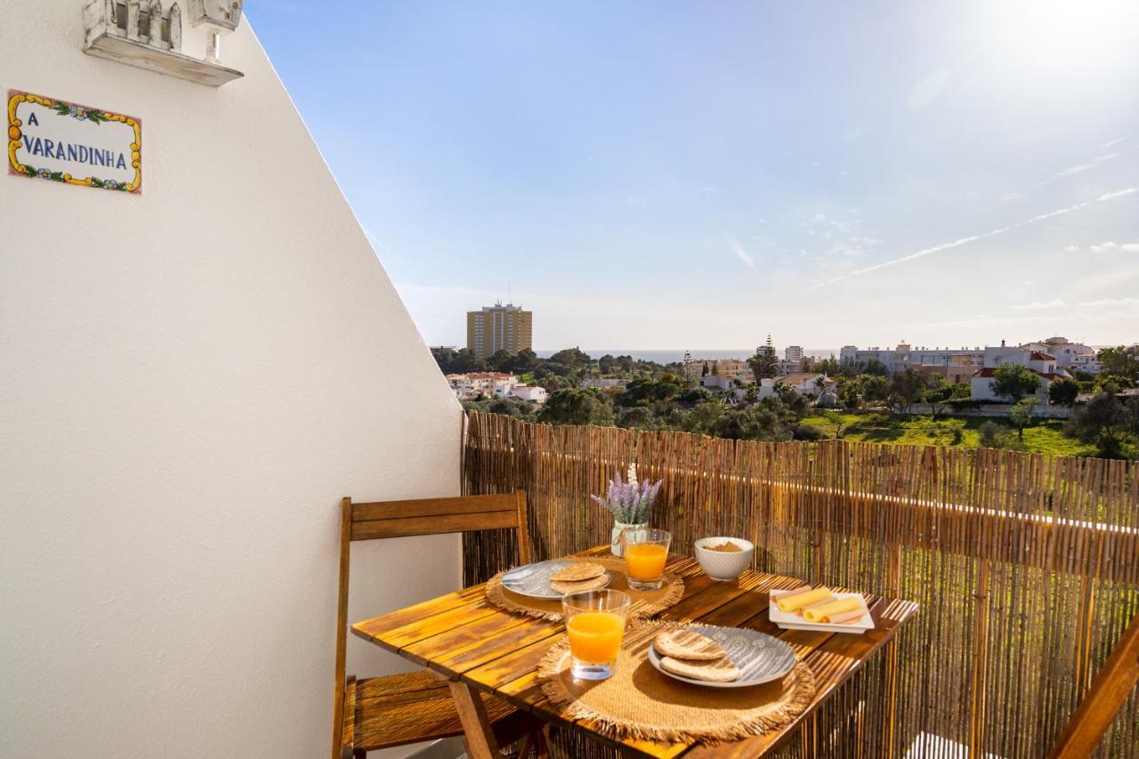Apartamento Cor Do Mar - Sunny, Clean And Spacious Apartment With Sea View, In Alvor - Very Close Walking Distance To The Beach And Alvor Village エクステリア 写真
