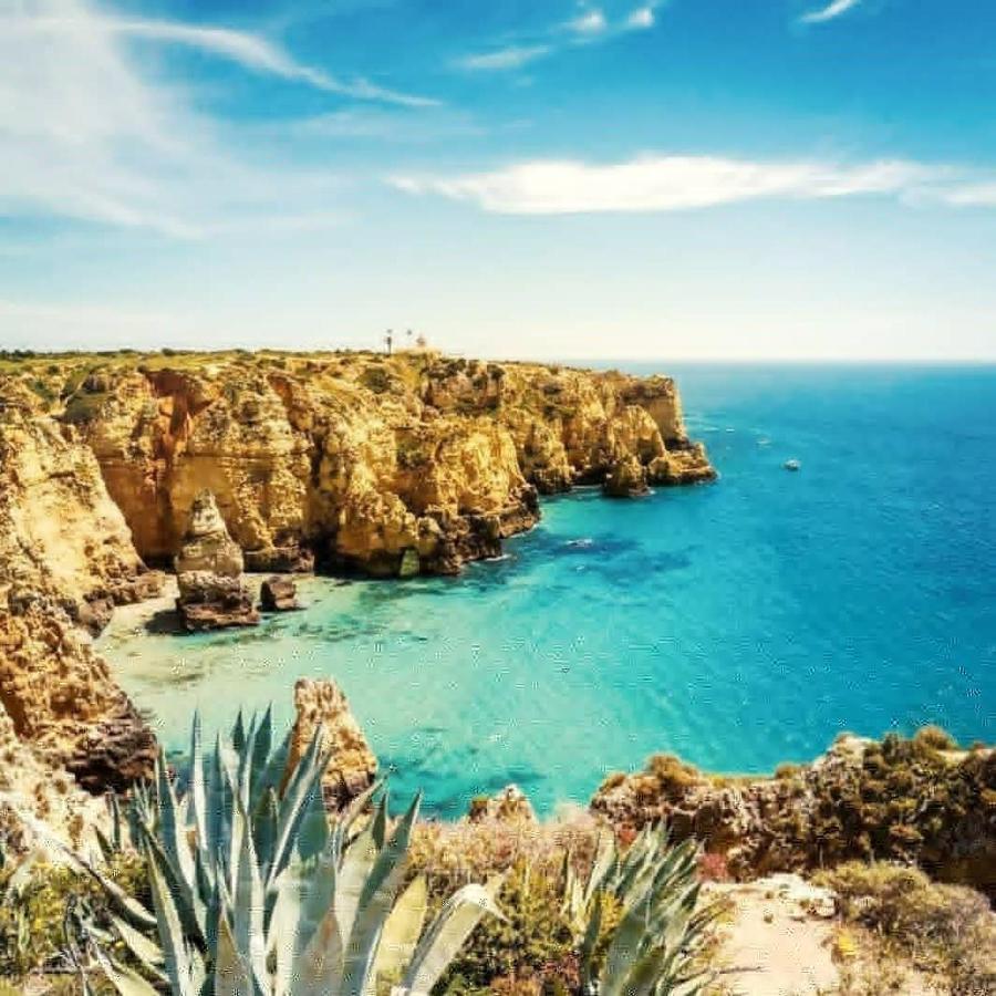 Apartamento Cor Do Mar - Sunny, Clean And Spacious Apartment With Sea View, In Alvor - Very Close Walking Distance To The Beach And Alvor Village エクステリア 写真